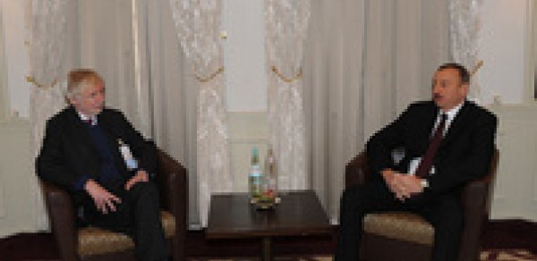 Prezident Finlandiyanın xarici işlər naziri ilə görüşdü