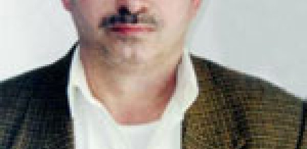 12 yaşında atası tərəfindən müqaviləylə satılan qız danışdı - FOTO
