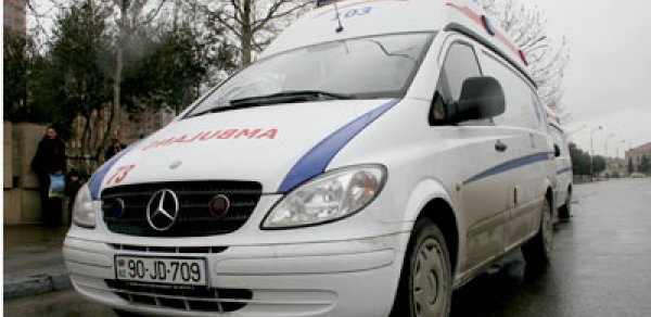 Bakıda ötən gün 25 nəfər sürüşərək travma alıb