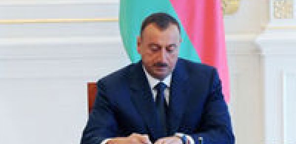 Prezident Dövlət Neft Fondunun xərclərini artırdı