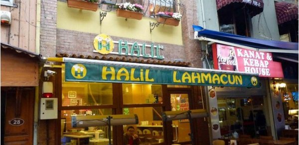 Bakıdakı türk restoranlarından biri Fransaya belə etiraz etdi- EKSKLÜZİV FOTO