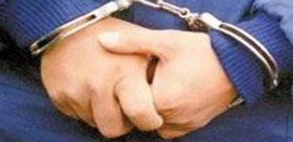 Bakıda polis mayoru rüşvət alarkən tutuldu