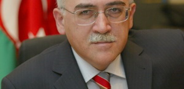 İsa Qəmbər: 
