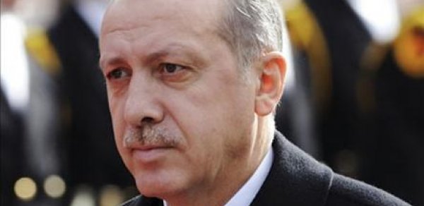 Baş nazir səfərlərə başladı