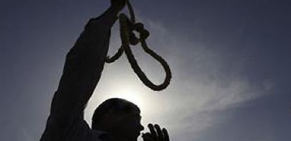 Azərbaycanda 10-cu sinif şagirdi özünü asdı