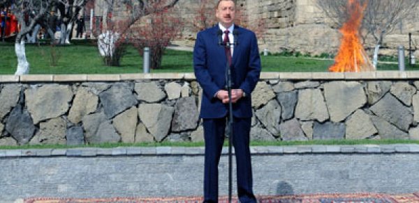 Prezident İlham Əliyev Novruz şənliyində iştirak etdi