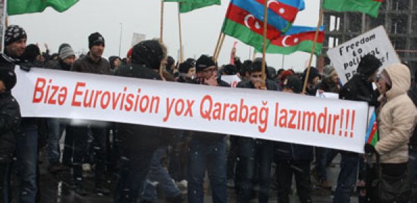 Aksiyada dava salan gənclər bir neçə sutka həbs edildi