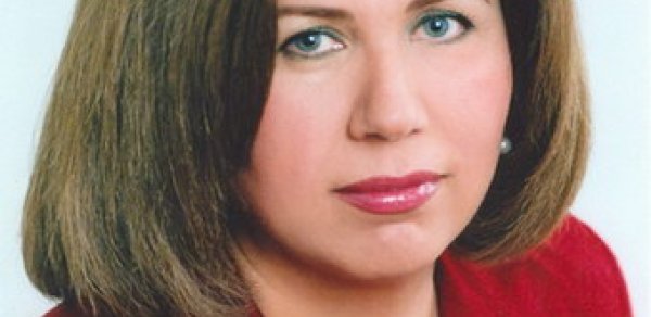 Bahar Muradovaya medal verildi