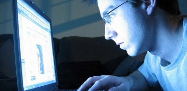 ‘Azərbaycanda internetin qiyməti olduqca aşağı düşəcək’