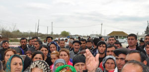 İcra nümayəndəsi işdən çıxarıldı