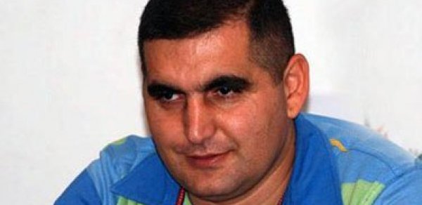 Jurnalist təşkilatı gəncləri maarifləndirəcək