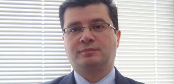 Azərbaycan səfirliyinin əməkdaşlarının ailələri Dəməşqdən çıxarıldı