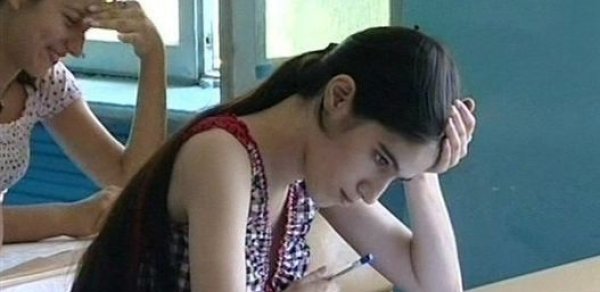 Abituriyentlərin elektron ərizələrini təsdiqlətmə müddəti başladı