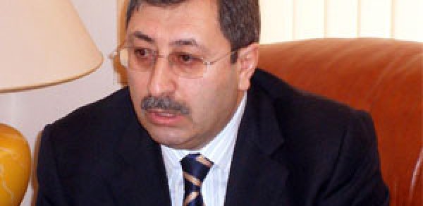 Nazir müavini Belarusa gedir