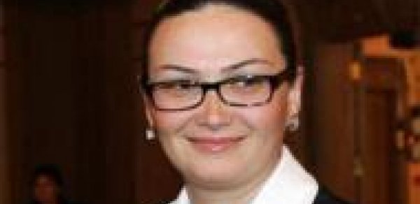 Qənirə Paşayeva 