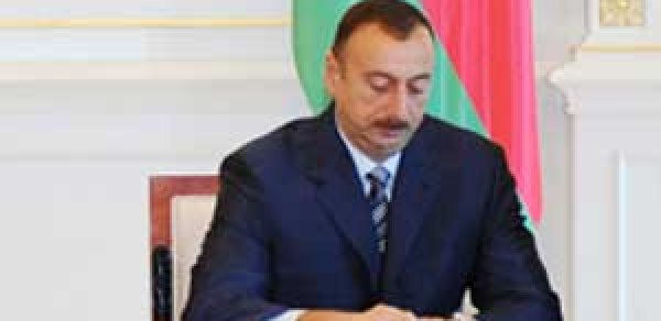 Prezident siyasi partiyalar haqqında qanunu təsdiqlədi