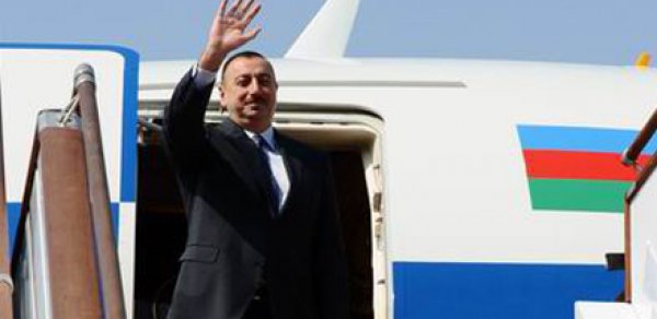 Prezident İlham Əliyev Rusiyaya getdi