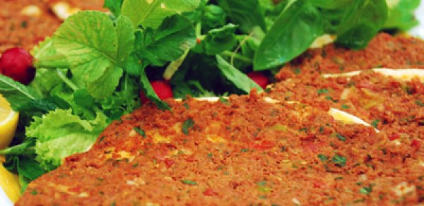 Ermənilərin yemək oğurluğu davam edir