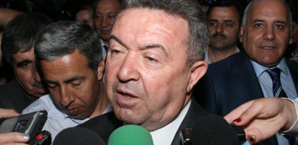 “Azərbaycanda heç kəsə qızıl və gümüş medal verilməyib”