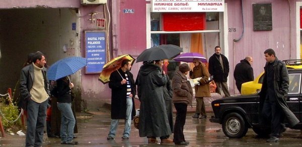 Bakının dəvətsiz qonağı – FOTOLAR