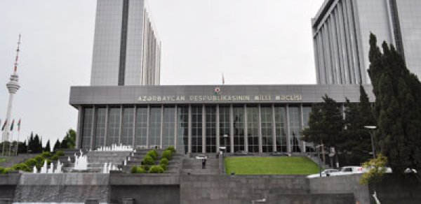 Siyasi partiyalar üçün xoş xəbər
