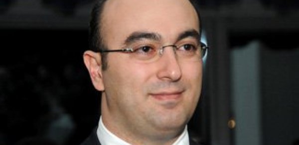 Elnur Aslanov: 