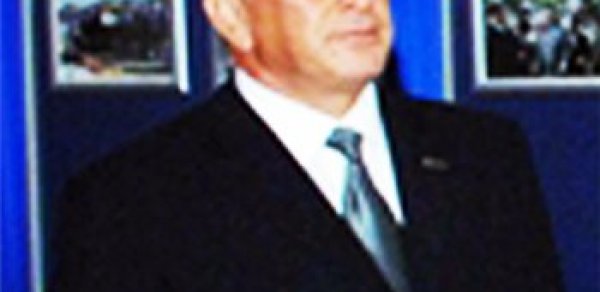 Qəbula gələn vətəndaş Saatlının icra başçısını döydü