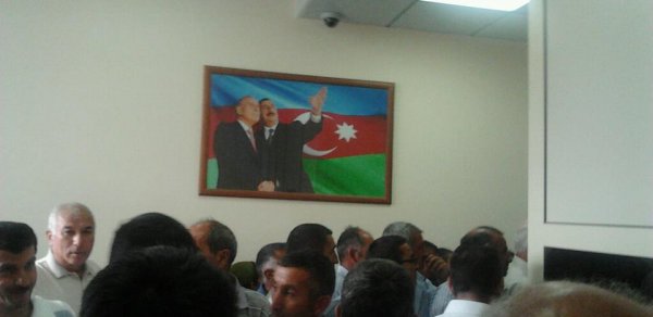 Sabirabadlılar Bakıda FHN qarşısında aksiya keçirib