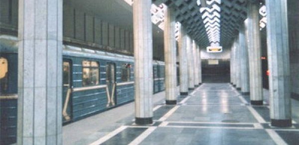 Bakı metrosunda oğru qadın tutuldu