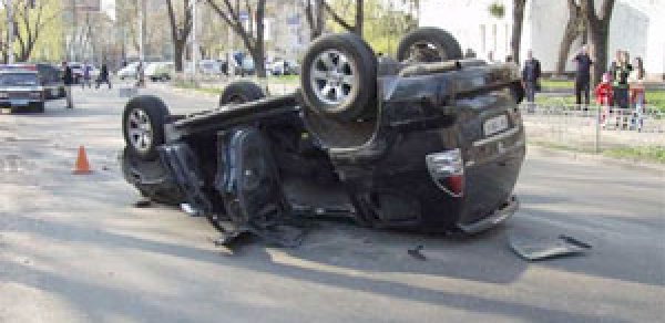 Ağır yol qəzası 1 nəfər həyatına son qoydu