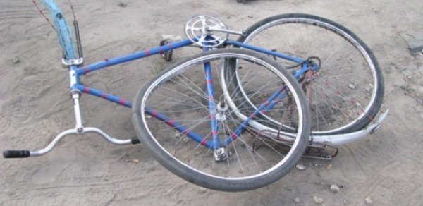 At 48 yaşlı velosipedçini vuraraq öldürdü
