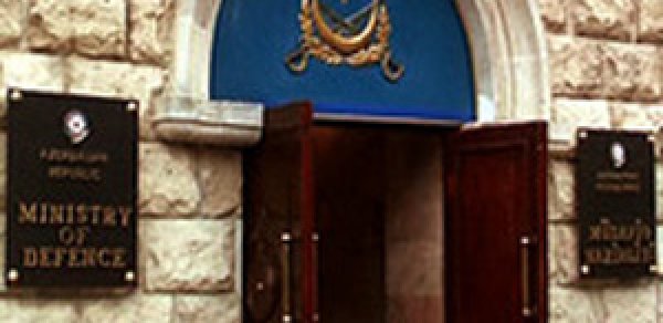 Azərbaycanda əsgərin intiharı ilə bağlı rəsmi açıqlama verildi