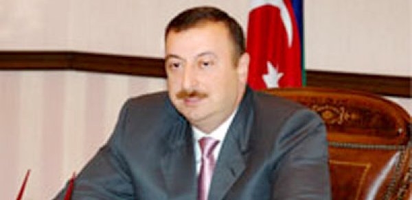 Prezident Gülə zəng etdi