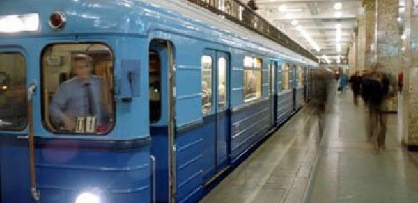 Bakı Metropolitenində qatarların hərəkət qrafiki dəyişir