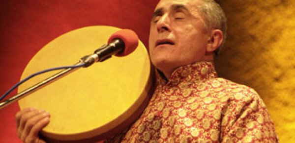 Xalq artistinin oğlu bıçaqlandı