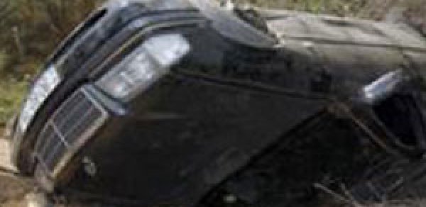 Azərbaycanda polis işçisi qəzaya düşdü