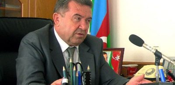 Misir Mərdanov yaşı ötmüş müəllimlərdən danışdı