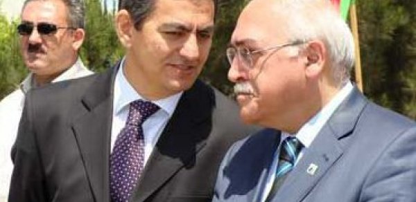 AXCP və Müsavat gəncləri öz məqsədləri naminə xərcləyir
