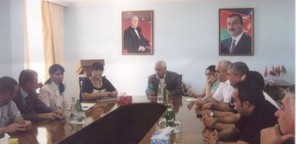 YAP siyasi arenaya sivil mübarizə metodları gətirib?