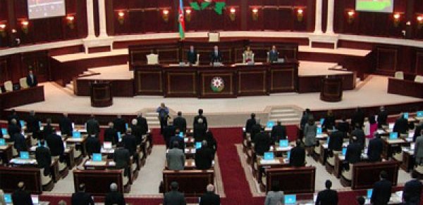 Milli Məclisdə yeni komissiya yaradıldı