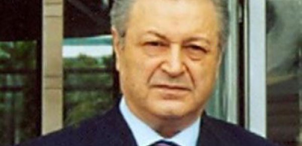 Azərbaycanın eks-prezidenti yaşayış yerini dəyişib