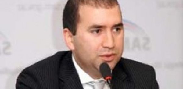 Ceyhun Osmanlı gənclərdən danışdı