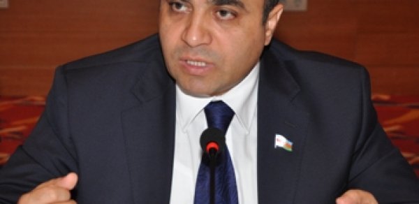 Azay Quliyev: 
