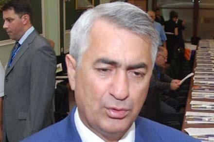 Cavid Qurbanov 