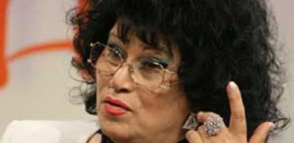 Zeynəb Xanlarova: 