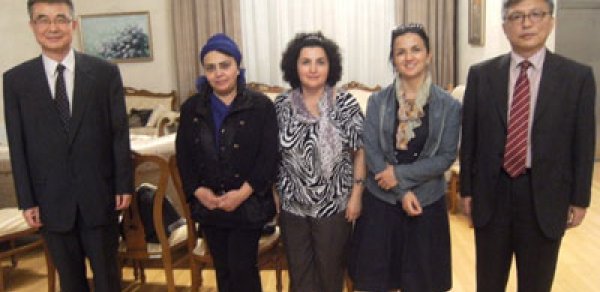 Koreyanın yeni səfiri qadın jurnalistlərə qonaqlıq verdi