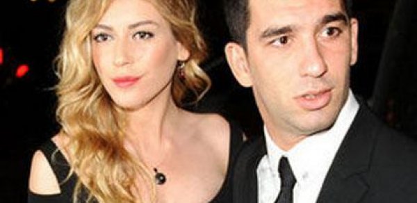 Türkiyəli məşhur futbolçusunun nişan tarixi açıqlandı