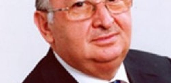 Əhməd Vəliyev 