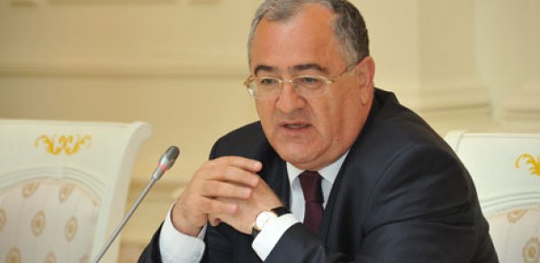 Ramiz Rzayev məhkəmələri və hakimləri tənqid etdi
