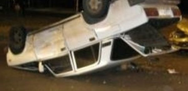 Azərbaycanda ağır yol qəzası: avtomobil körpüdən aşdı